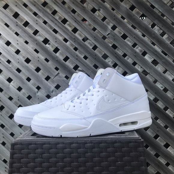 Nike Air Flight - Picture 1 of 5